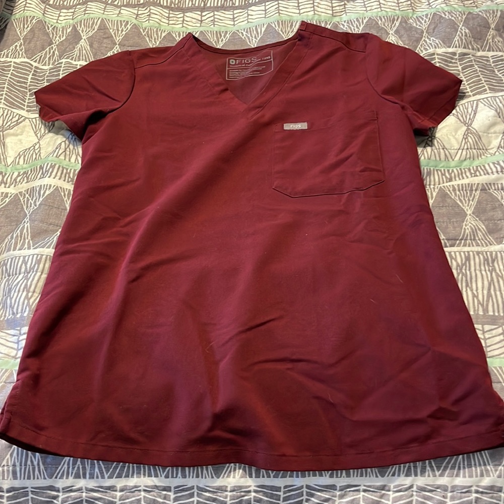 Fig scrub top
